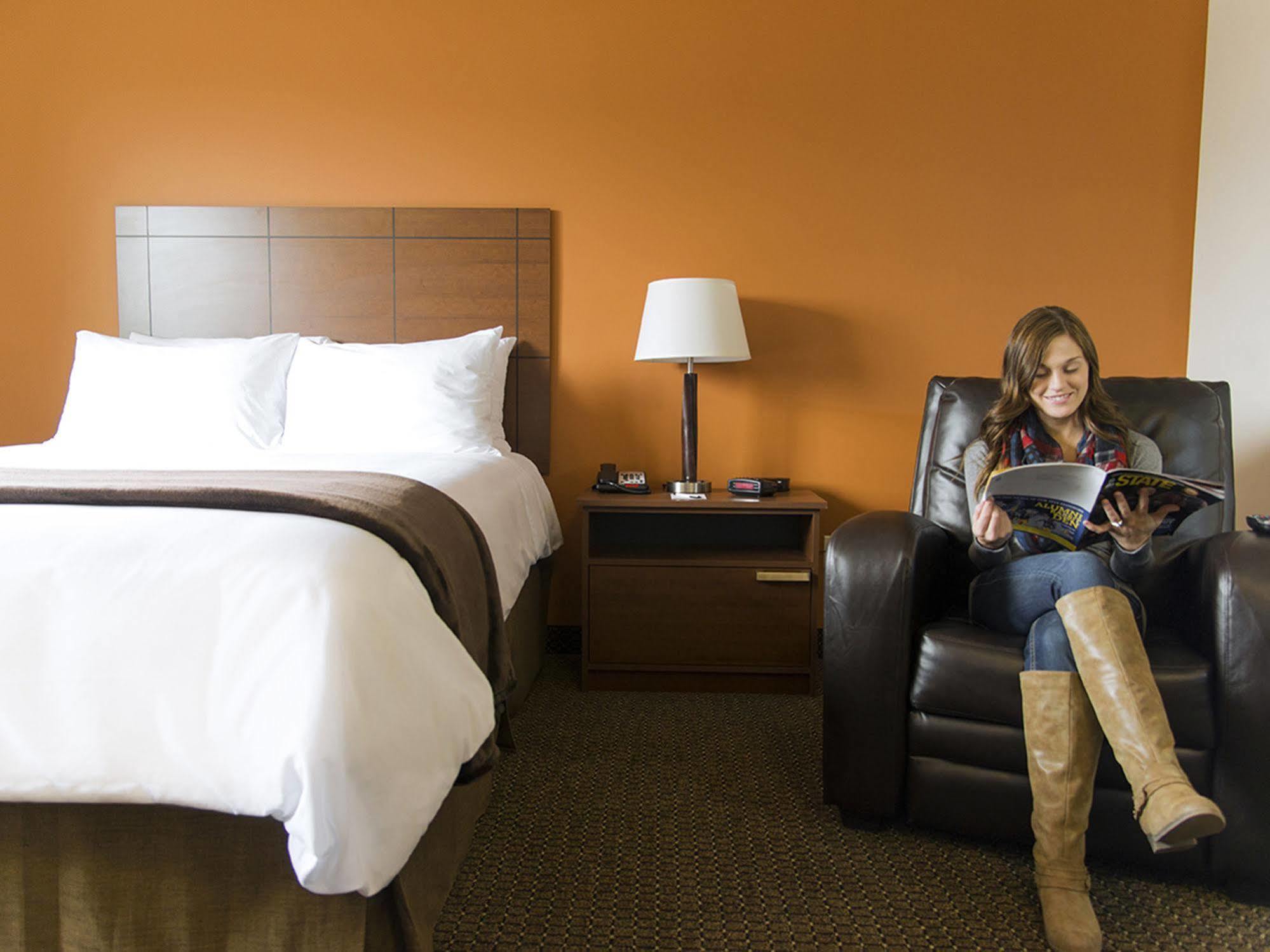 My Place Hotel-Grand Forks, Nd Eksteriør billede
